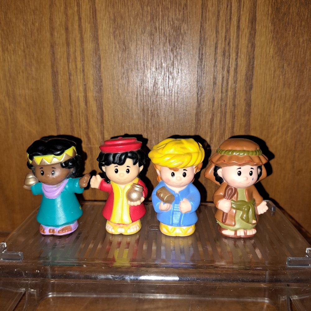 4-Piece Nativity Figurine Toy Set - Fisher Price Little People
